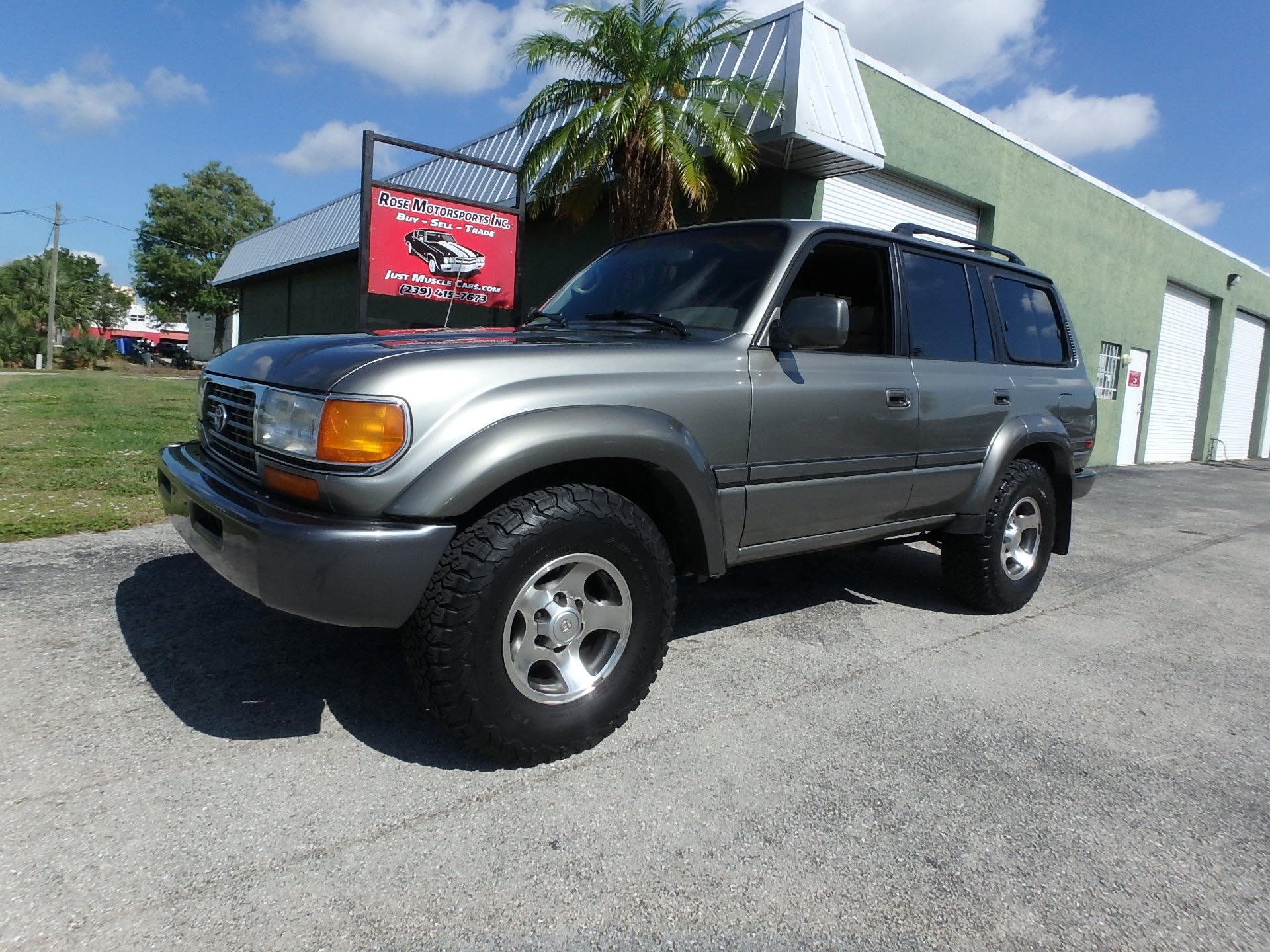 Used-1997-Toyota-Land-Cruiser