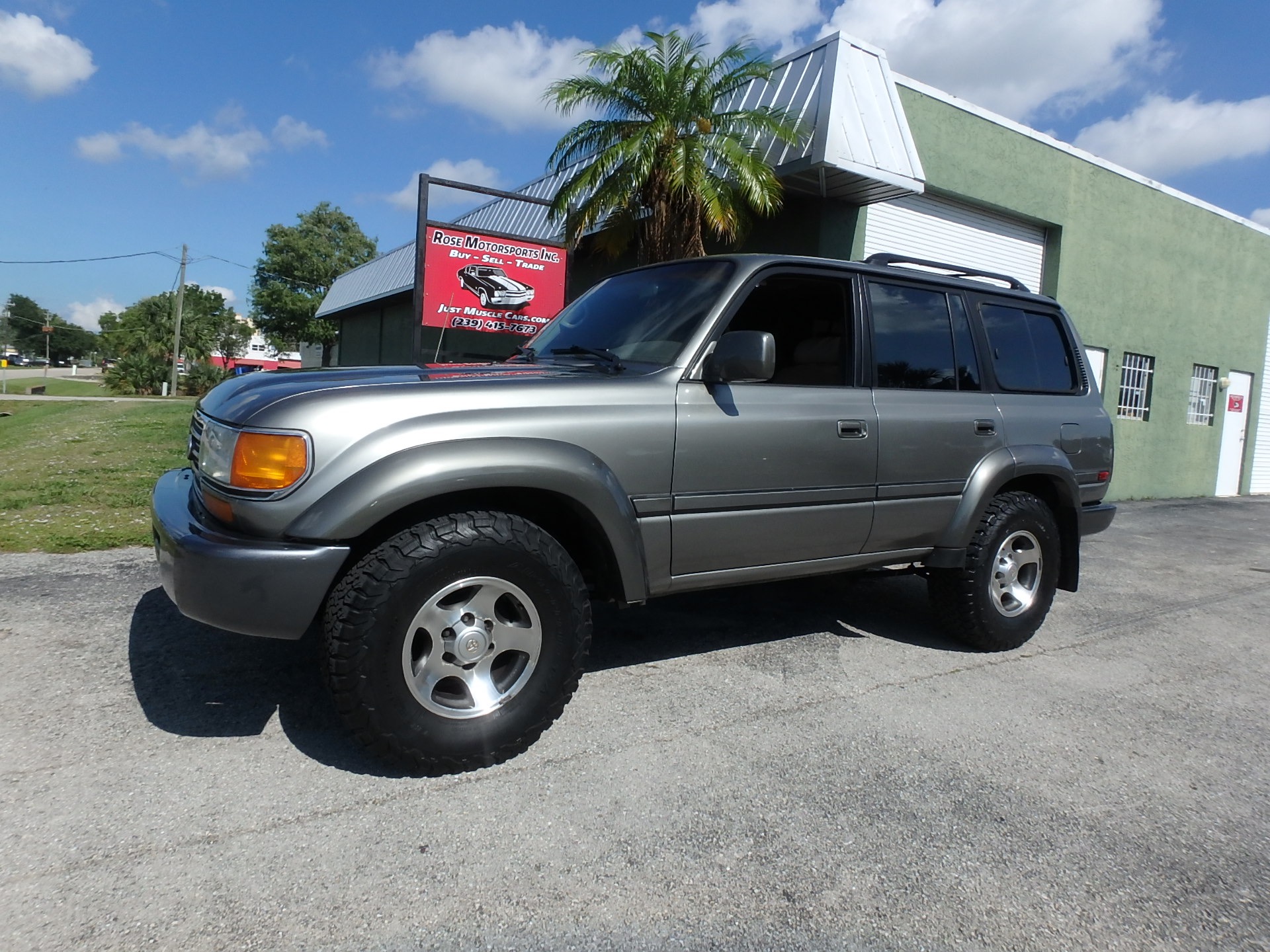 Used-1997-Toyota-Land-Cruiser