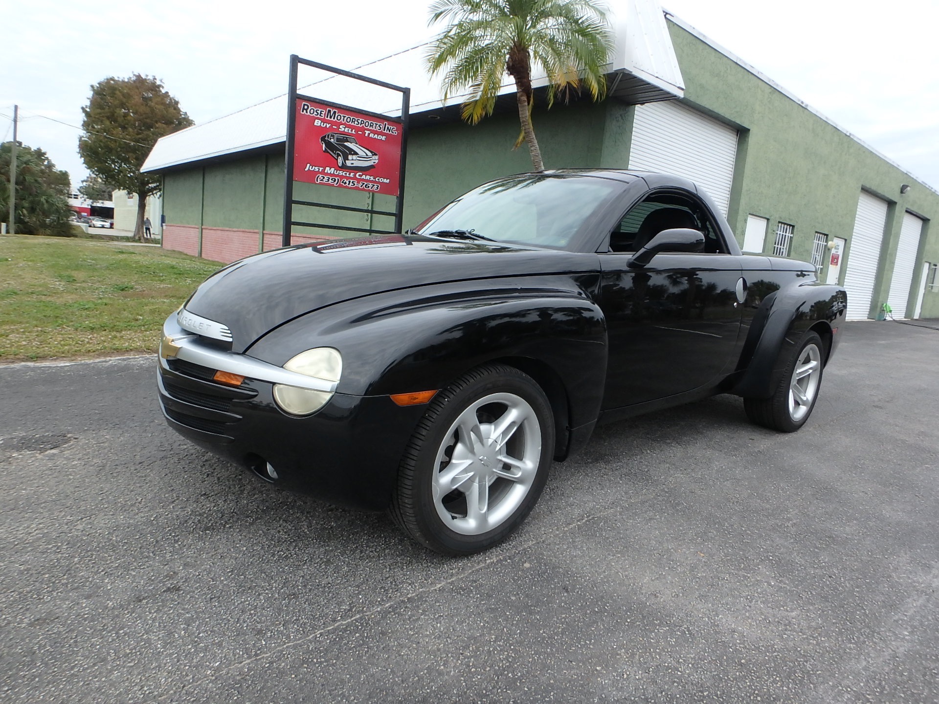 Used 2004 Chevrolet SSR LS