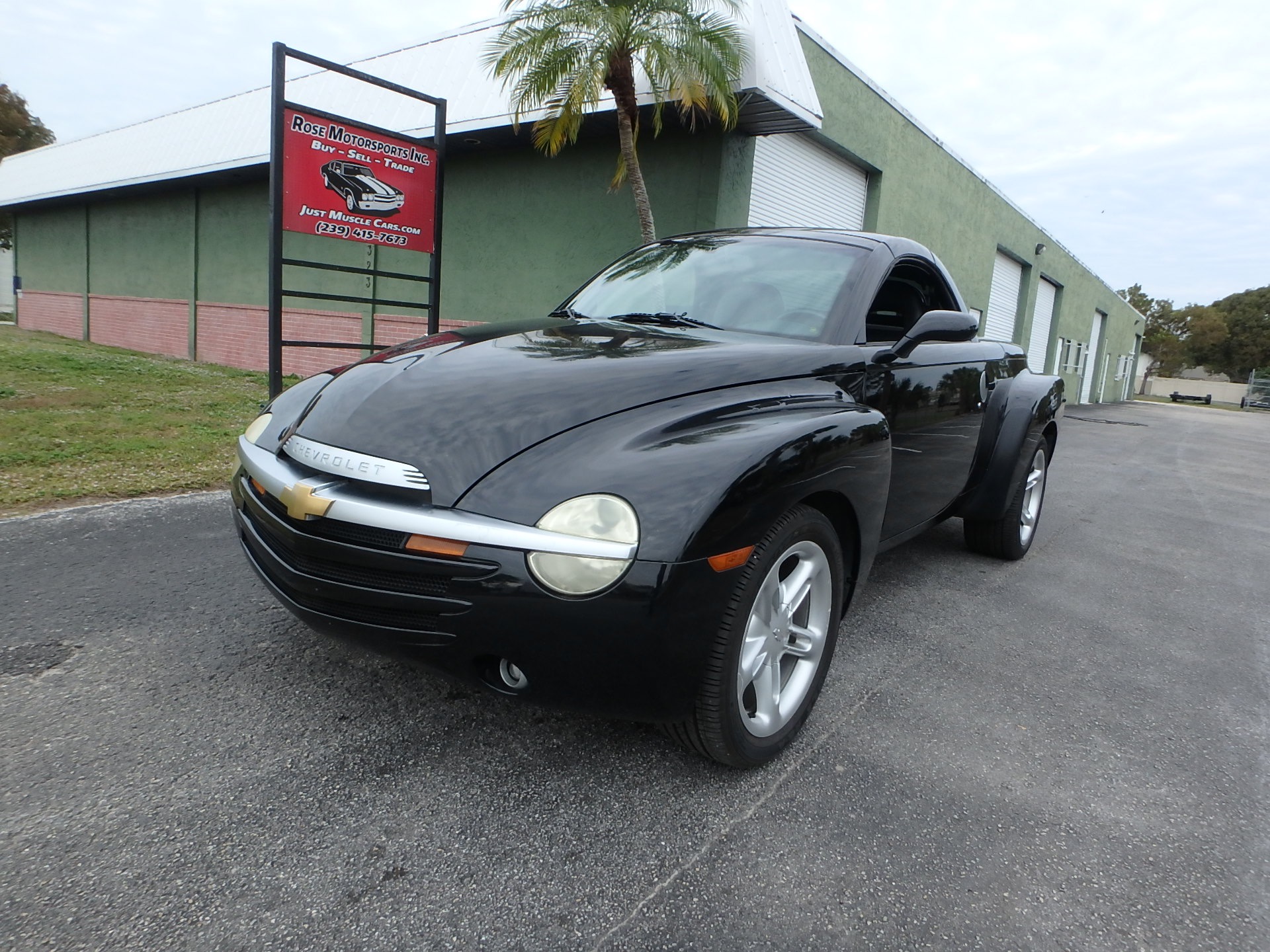 Used 2004 Chevrolet SSR LS