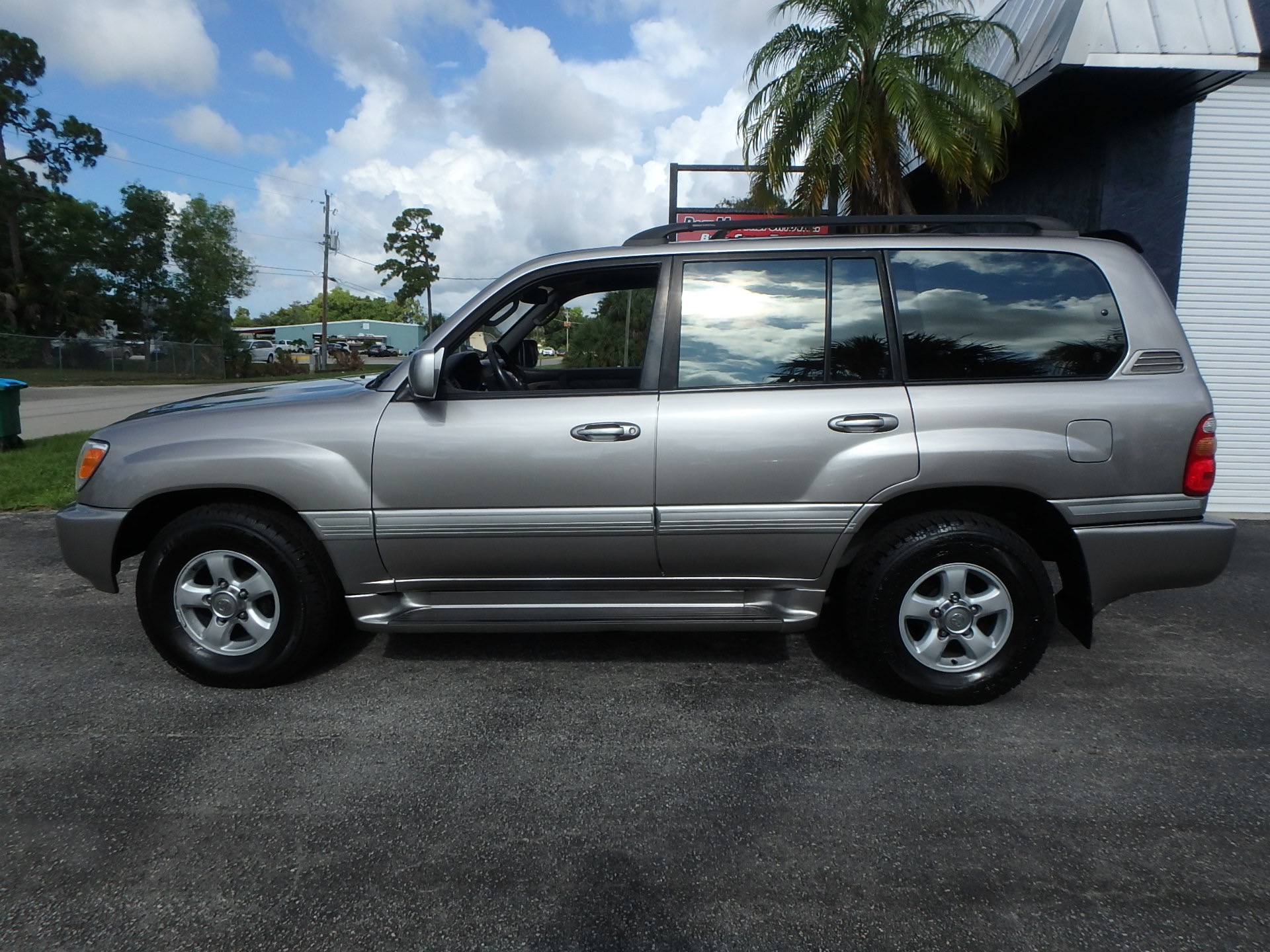 Used 2001 Toyota Land Cruiser