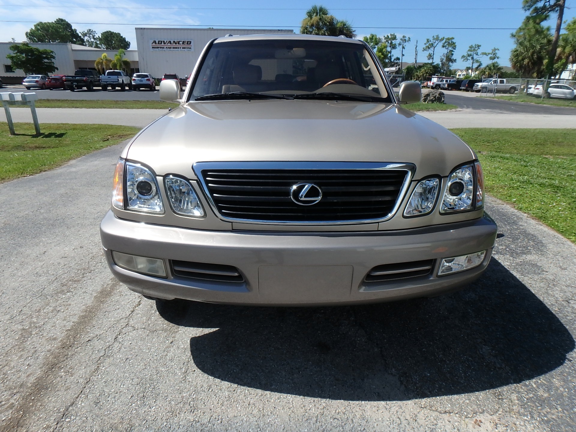 Used 2000 Lexus LX 470